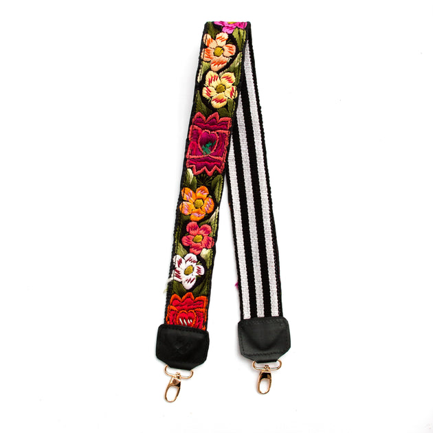 Gucci shop camera strap